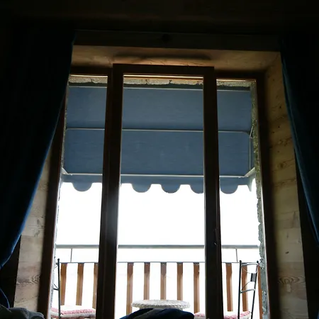 Tres Jolie Otel Gera Lario