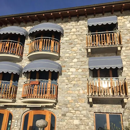 Hotel Tres Jolie 3*