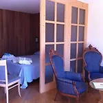 Tres Jolie Hotel 3*